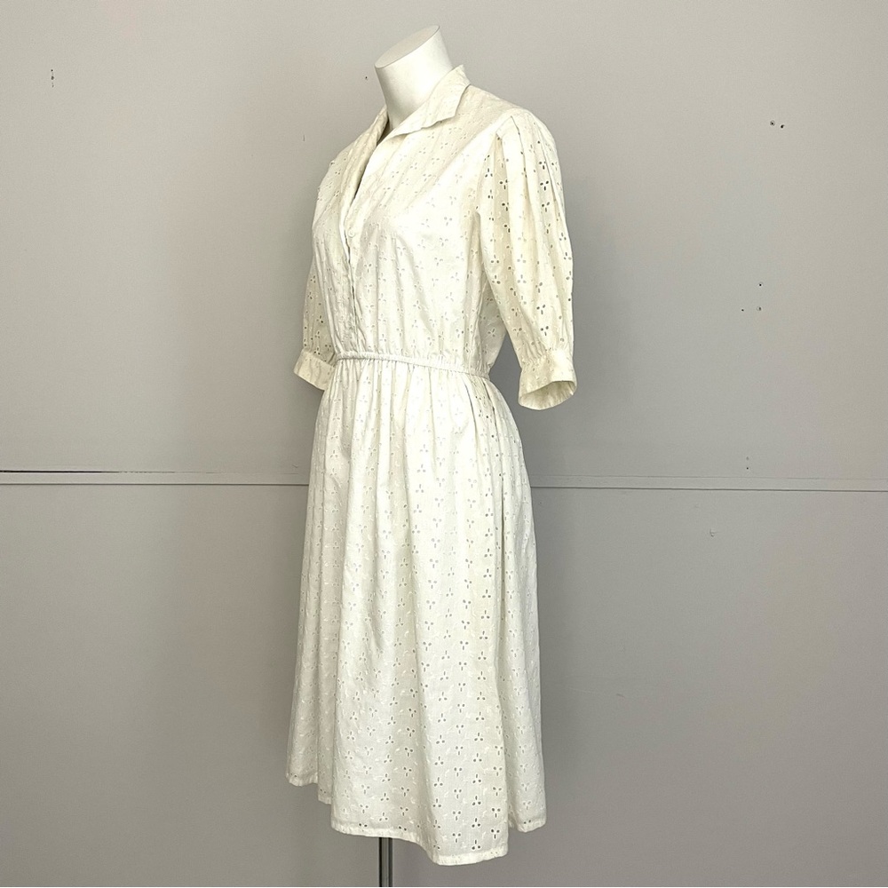 Vintage 60s-70s Lanz Original Off White Eyelet Shirt Dress Size Small